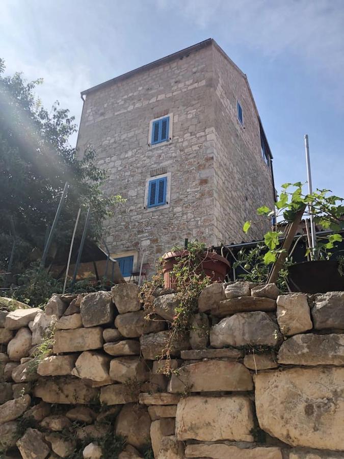 Hvar Old Dalmatian House Junior Suite - Deck 3 Хвар Экстерьер фото